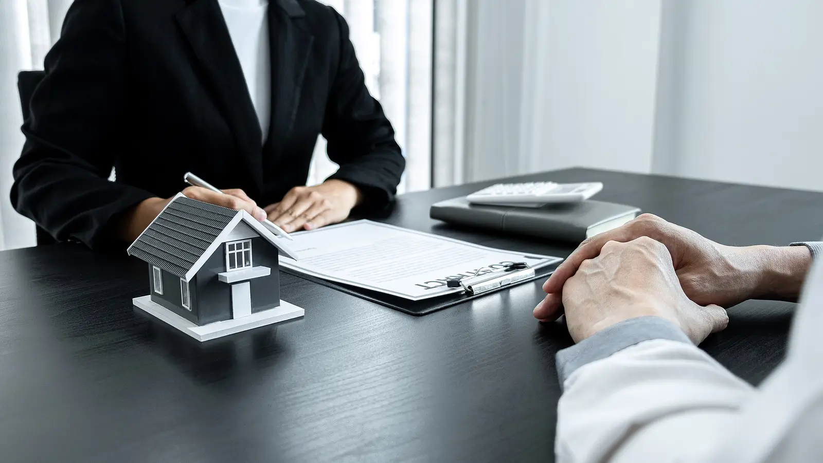 How to Be a Hands-Free Landlord in Fort Mitchell, AL